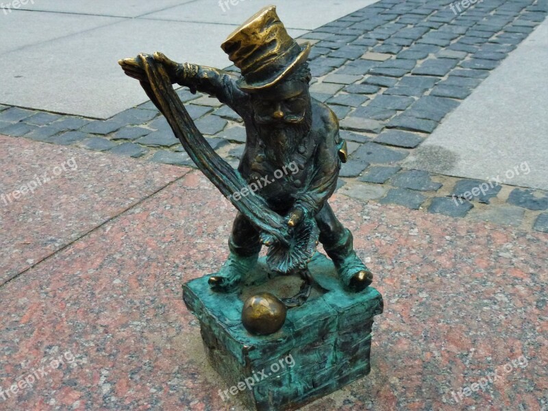 Gnome Wroclaw Poland Tourism Statue Bronze