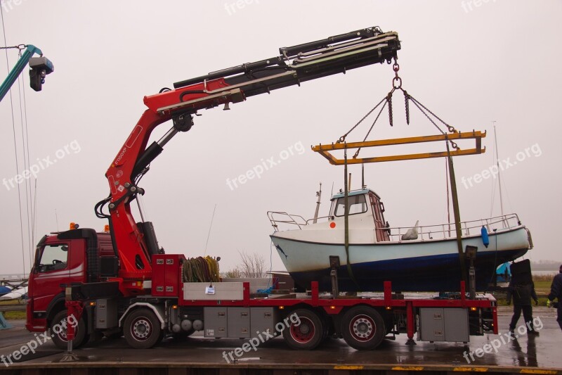 Bådoptagning Kranbil Cutter Boat Crane