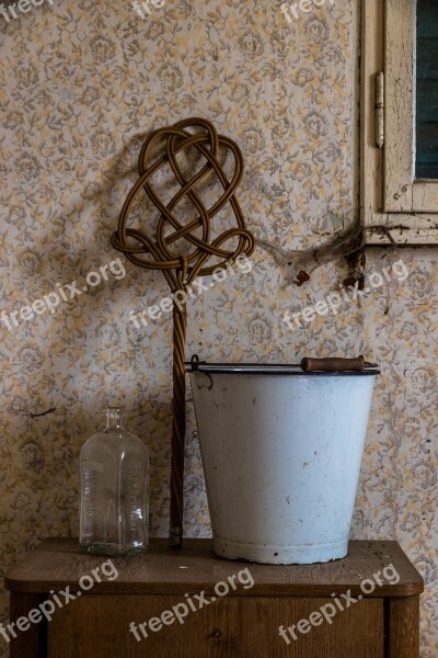 Bucket Old Old Bucket Putz Bucket Carpet Beater