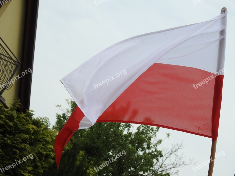 Flag At The Court Of Sky Polish Flag Picnic