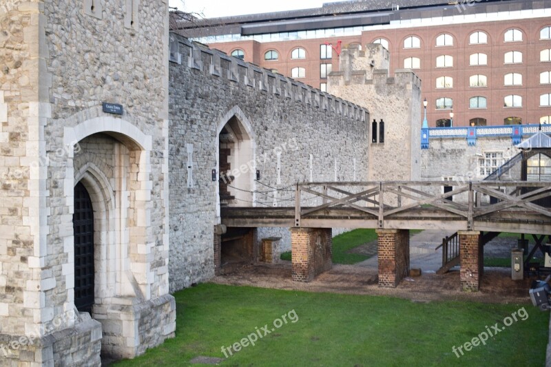 Tower London United Kingdom Prison Lawn