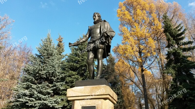 Moscow Russia Miguel Cervantes Miguel De Cervantes Autumn