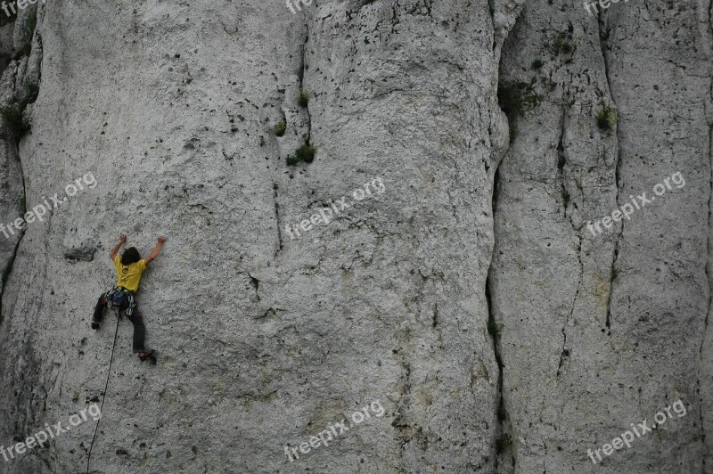 Climb Harsh Stone Rock At The Court Of