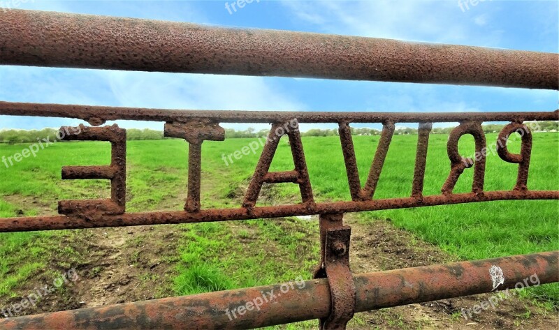 Metal Gate Wood Nature Farm Private