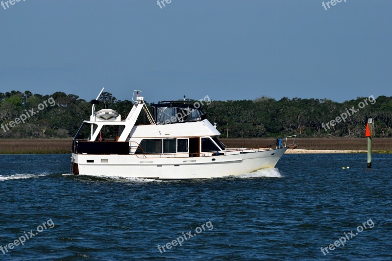 Water Sea Boat Travel Watercraft