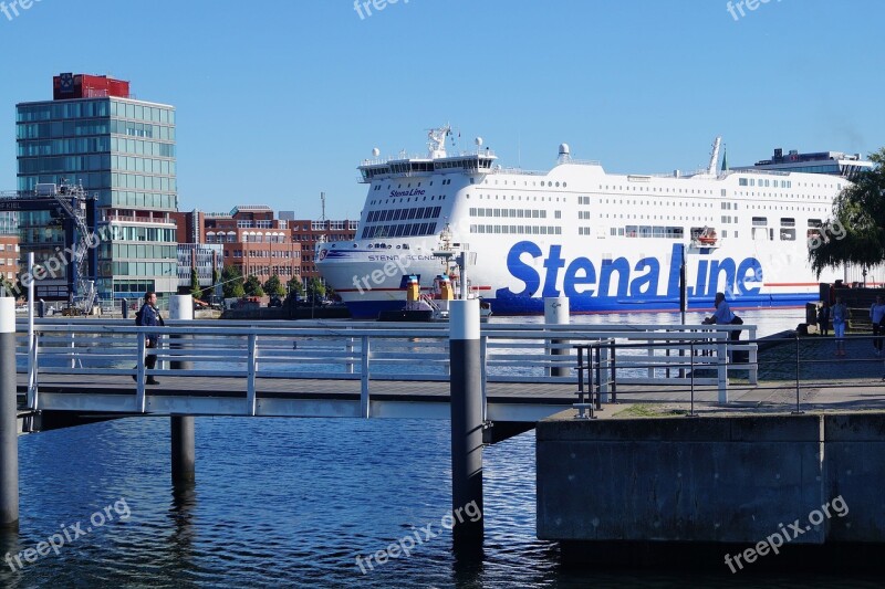 Water Shelter Travel Sea Boat