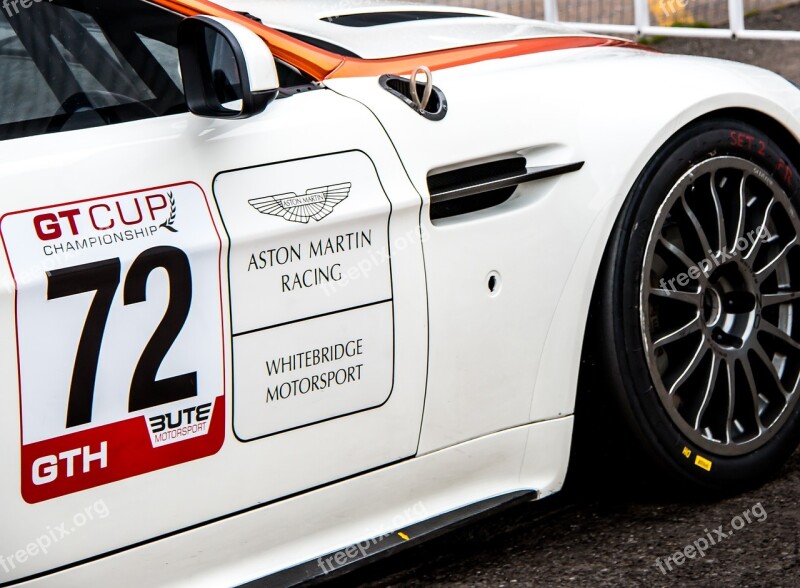 Aston Marin V8 Vantage Race Car Car Racing Racing Car