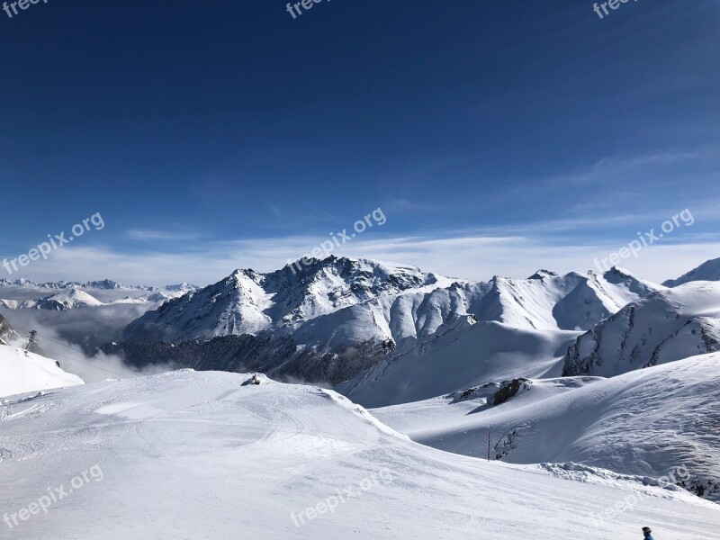 Ski Ski Run Mountains Snow View