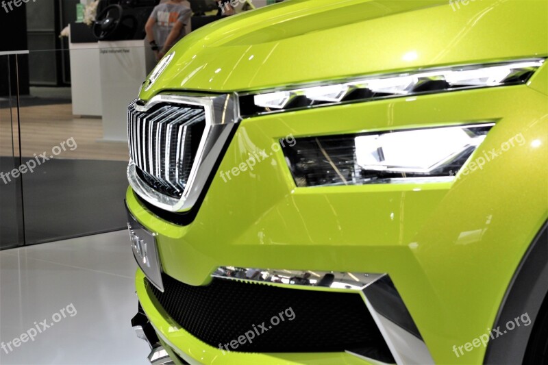 Car škoda Vision X Auto Show Zagreb 2018 Modern Technology Design