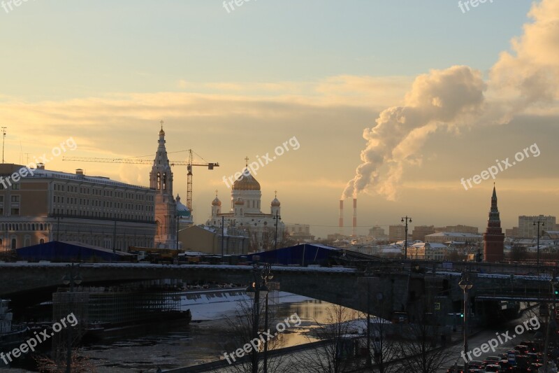 Moscow Sunset River The Kremlin Charge