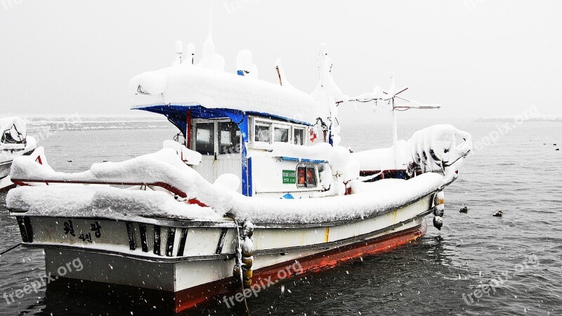 Sea Ship Dawn Gangneung Snow