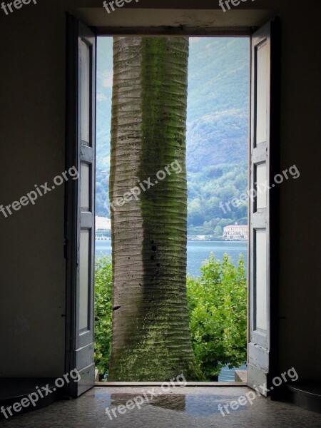 Lake Como Palma Door Overlooking Water