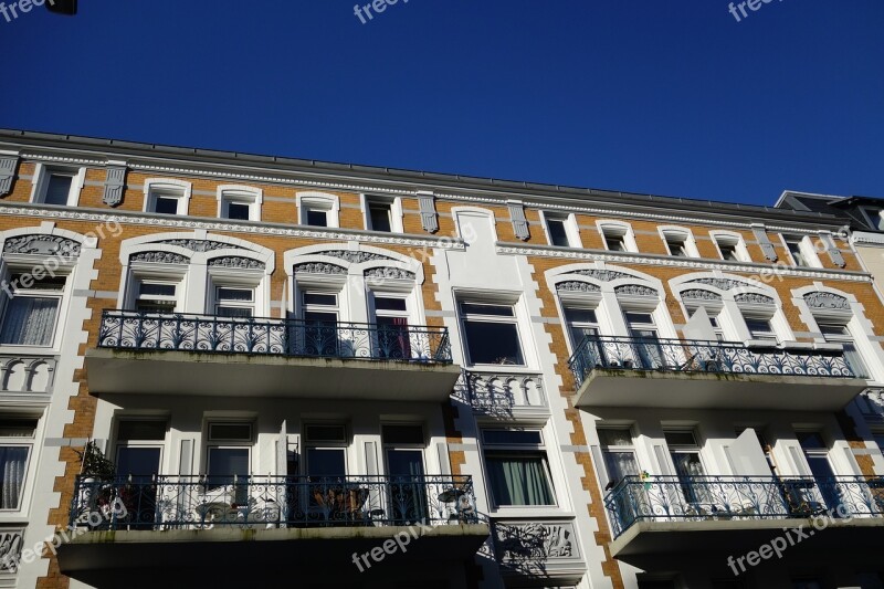 Facade Real Estate Gründerzeit Art Nouveau Balconies