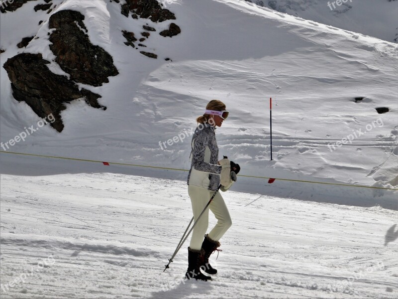 Woman Zermatt Snow Winter Nordic