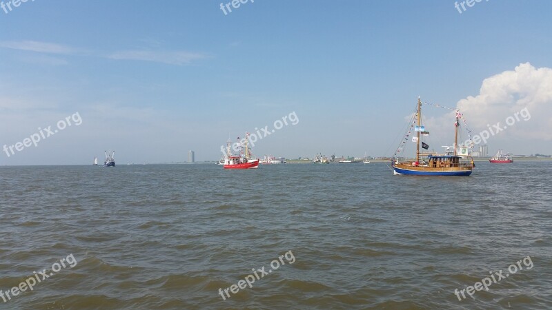 Sea Waters Ship Büsum Free Photos