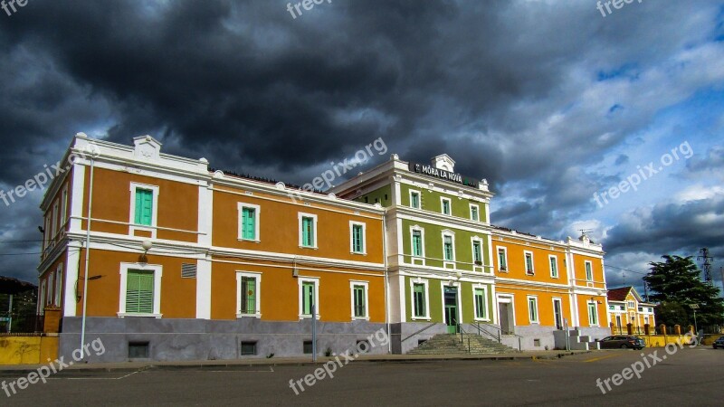 Architecture Outdoors Sky Building House