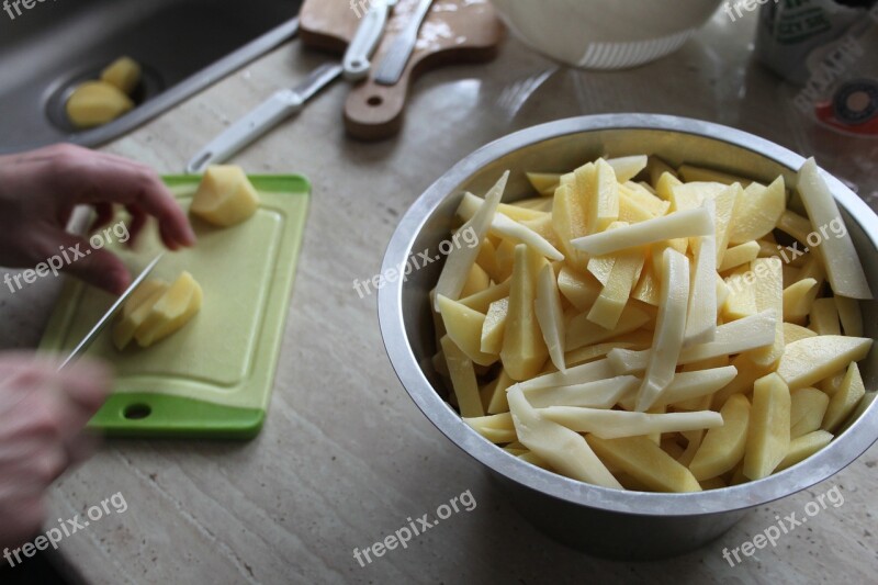 Eating Dinner Culinary Arts French Fries Vegetables