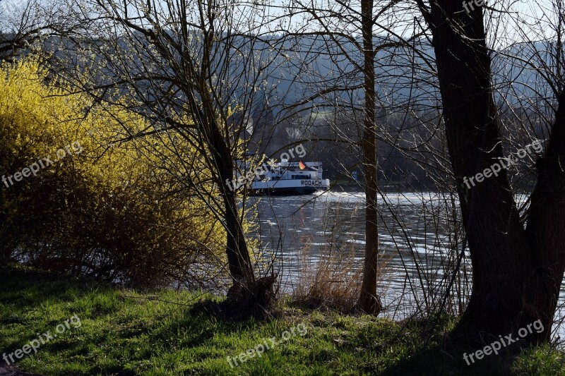 Barge Main Sunny Ship Water Transport Outlook