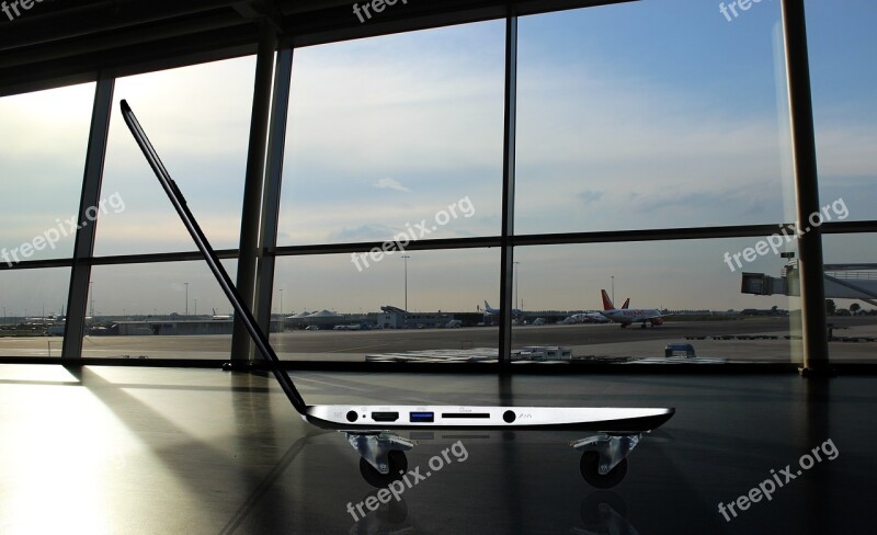 Reflection Airport Water Travel Laptop