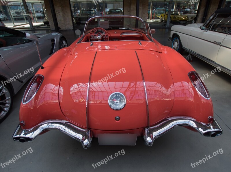 Auto Chevrolet Corvette Oldtimer Style